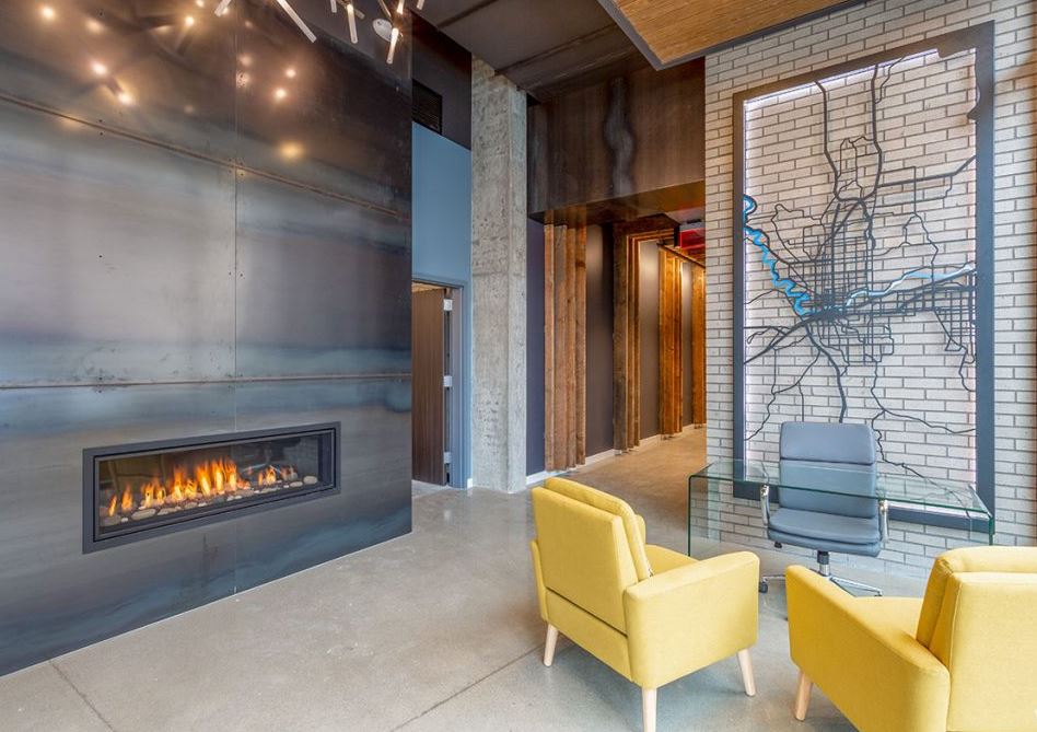 1st Ave Apt