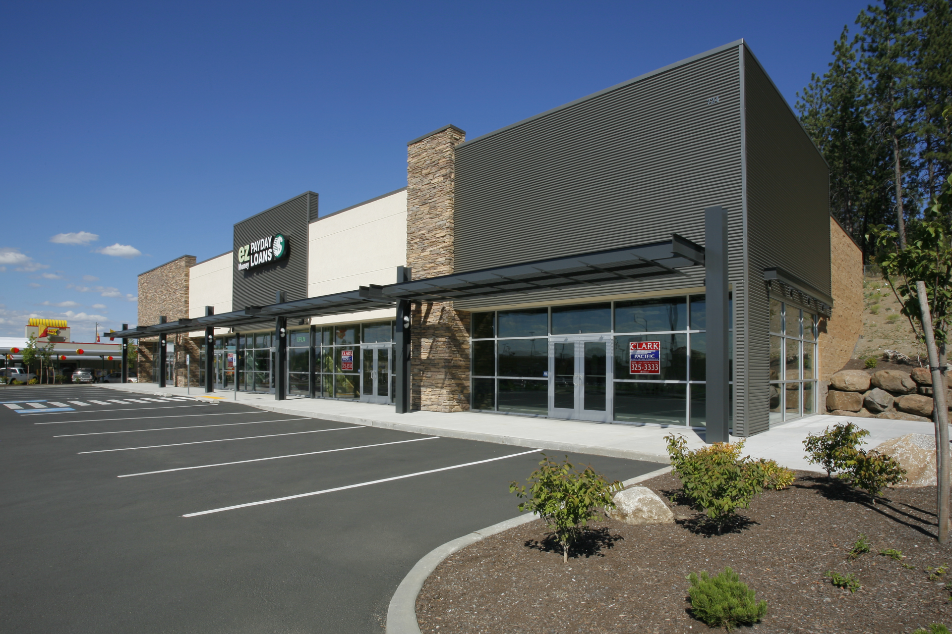 Highway 41 Retail